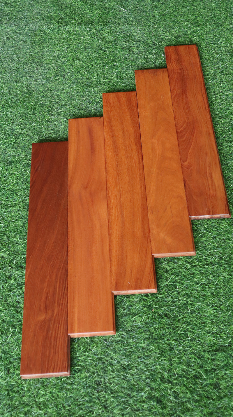 Ván Sàn Gõ Đỏ Phi